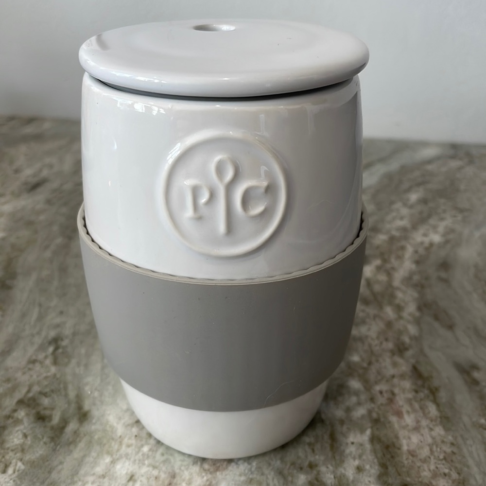 Pampered Chef Ceramic Egg Cooker New without box